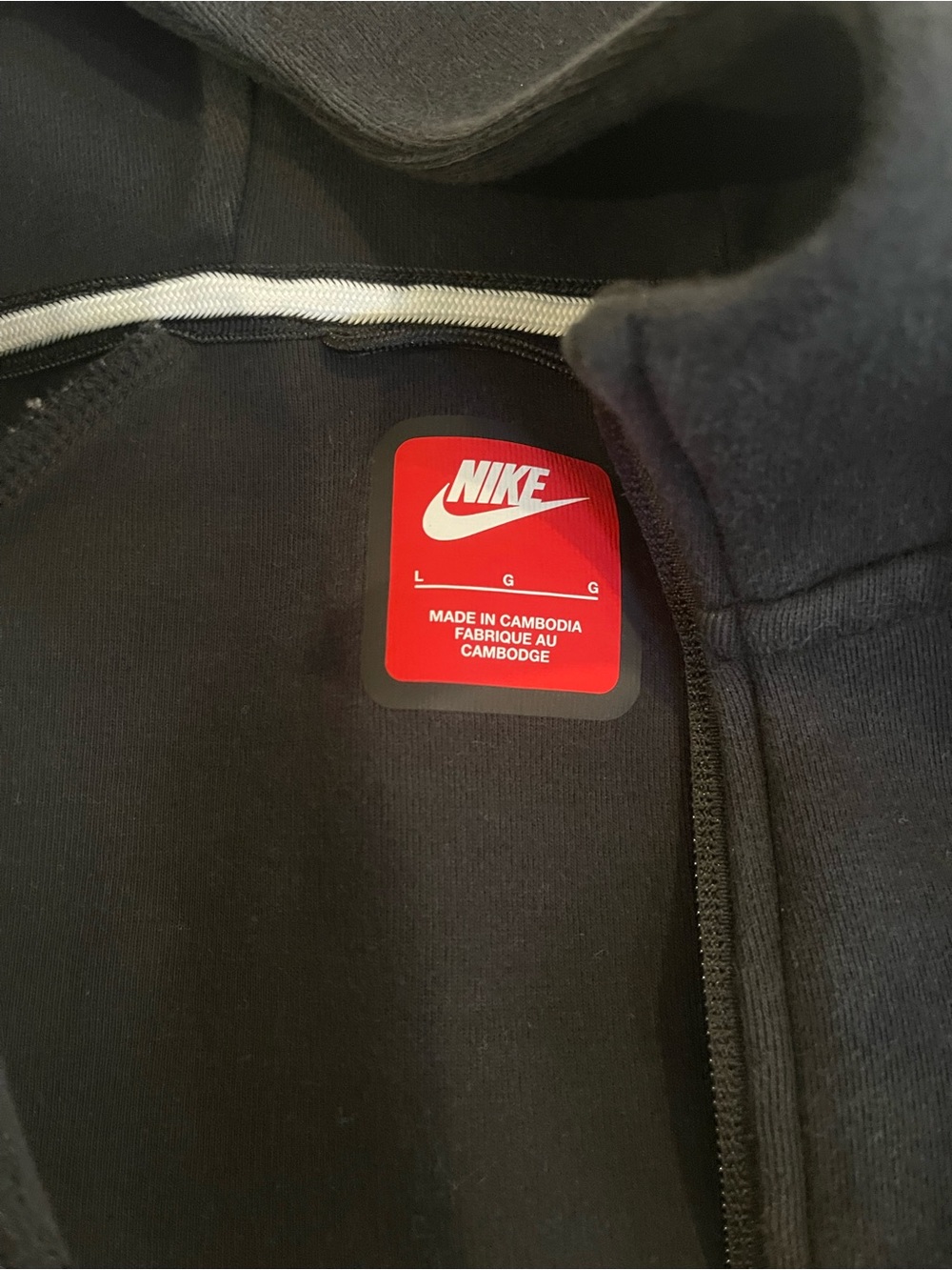 Nike Black Hooded Performance Full-Zip Jacket - Picture 2 of 5